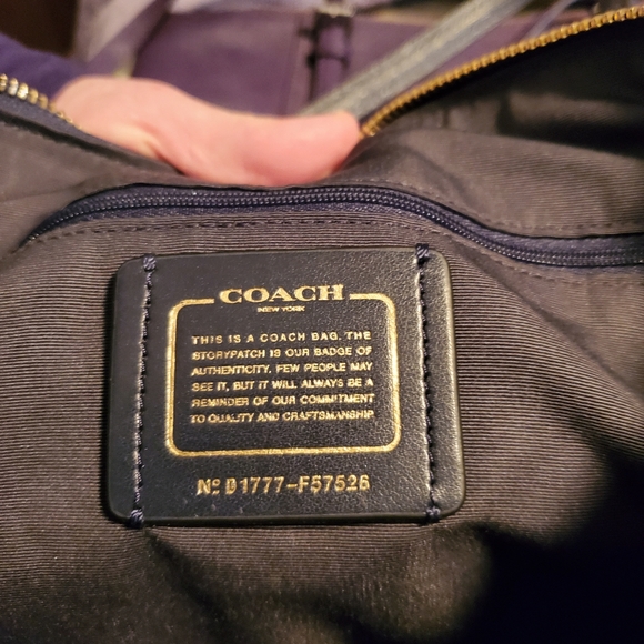 Coach Purse - Picture 4 of 4
